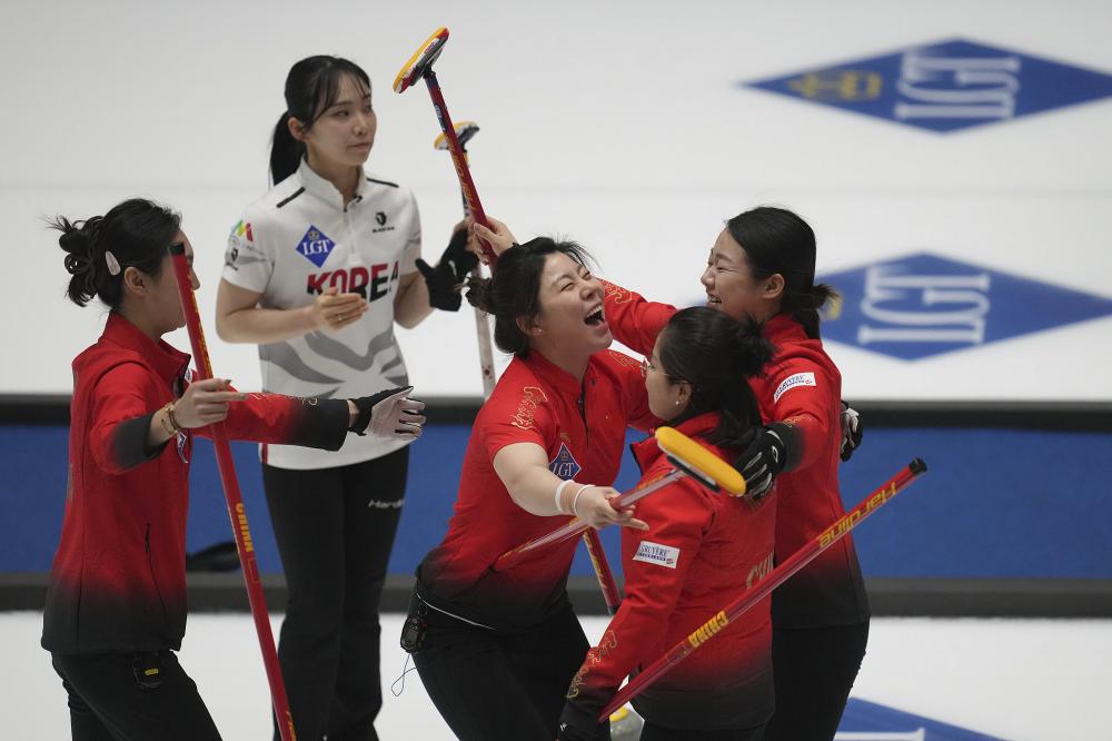 西海岸投资人：盼邵佳一到国足坚持自己打法，球迷要包容他