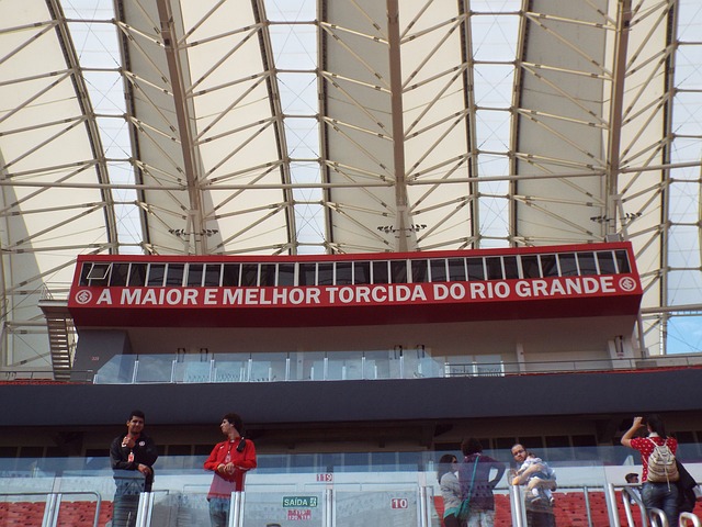 主帅保持距 主帅保持距