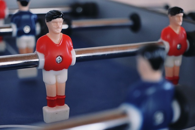 顯得格外艱 顯得格外艱